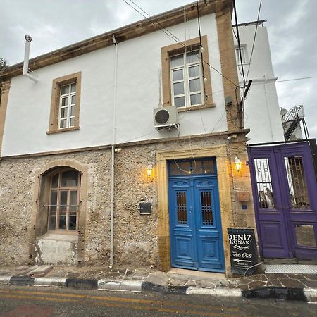 Deniz Konak Boutique Hotel Kyrenia  Exterior foto